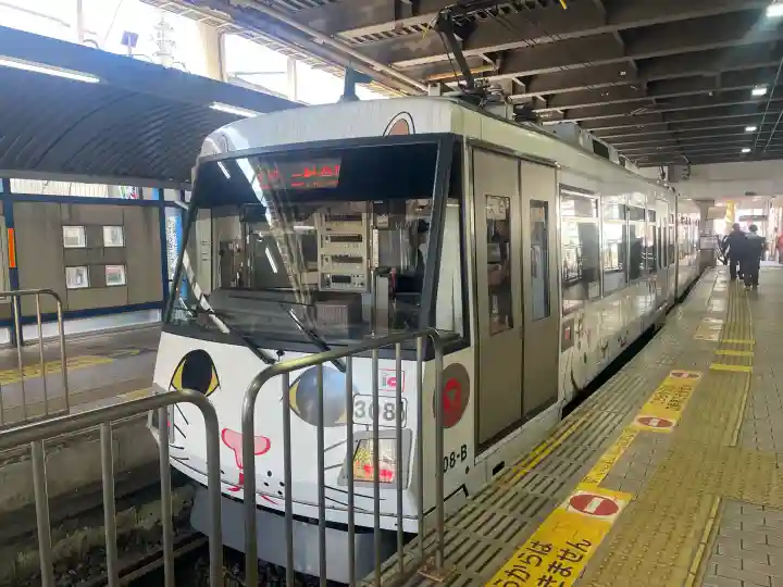 豪徳寺の{uncategorized: "未分類", other: "その他", undefined: "問題あり", building: "その他建物", grave: "お墓", sacred_gate: "鳥居", guardian: "狛犬", statue: "像", buddha: "仏像", history: "歴史", nature: "自然", garden: "庭園", animal: "動物", pagoda: "塔", temizu: "手水舎", mountain_gate: "山門・神門", sanctuary: "本殿・本堂", subordinate: "末社・摂社", art: "芸術", scenery: "景色", jizo: "地蔵", ema: "絵馬", goshuin: "御朱印", omikuji: "おみくじ", items: "授与品その他", amulet: "お守り", goshuincho: "御朱印帳", eats: "食事", festival: "お祭り", votive_dance: "神楽", shichigosan: "七五三参", wedding: "結婚式", experience: "体験その他", initially: "初詣", around: "周辺", anti_infection: "感染症対策"}