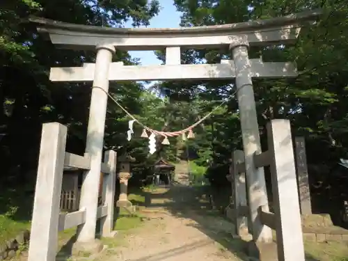 古四王神社の鳥居