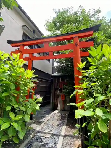 中山神社の末社