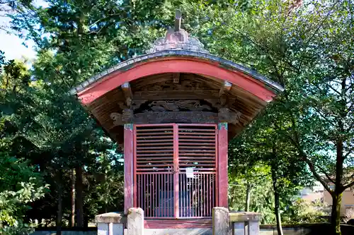 諏訪神社の末社