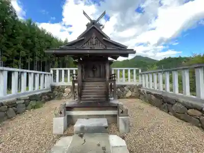 六柱神社(榛原石田)(奈良県)
