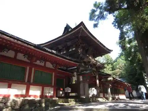 石上神宮の本殿・本堂