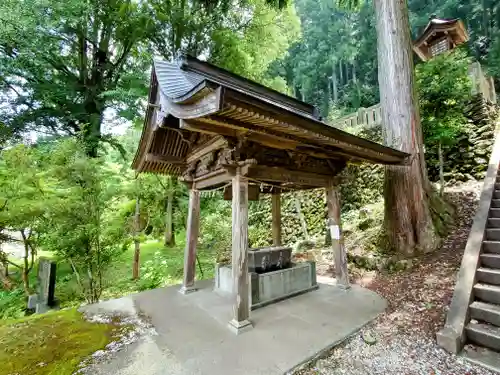 秩父若御子神社(埼玉県)