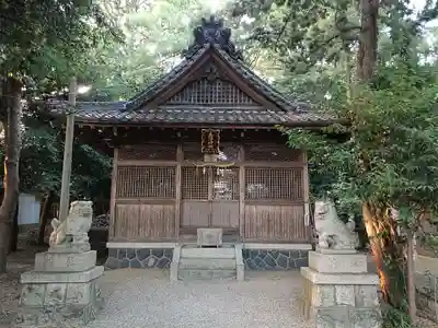 尾津神社の本殿・本堂