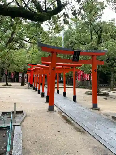 湊川神社の末社