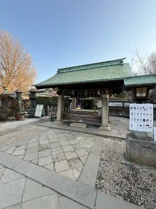 上野東照宮の{uncategorized: "未分類", other: "その他", undefined: "問題あり", building: "その他建物", grave: "お墓", sacred_gate: "鳥居", guardian: "狛犬", statue: "像", buddha: "仏像", history: "歴史", nature: "自然", garden: "庭園", animal: "動物", pagoda: "塔", temizu: "手水舎", mountain_gate: "山門・神門", sanctuary: "本殿・本堂", subordinate: "末社・摂社", art: "芸術", scenery: "景色", jizo: "地蔵", ema: "絵馬", goshuin: "御朱印", omikuji: "おみくじ", items: "授与品その他", amulet: "お守り", goshuincho: "御朱印帳", eats: "食事", festival: "お祭り", votive_dance: "神楽", shichigosan: "七五三参", wedding: "結婚式", experience: "体験その他", initially: "初詣", around: "周辺", anti_infection: "感染症対策"}