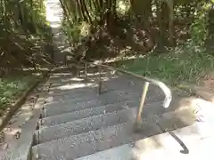 荘八幡神社の建物その他