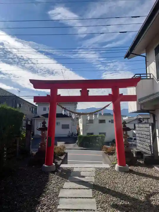 上宮地稲荷神社(埼玉県)