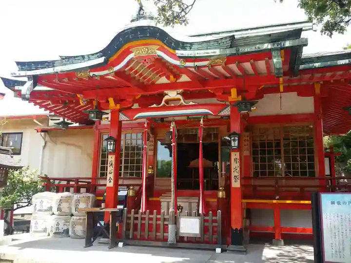 綱敷天満宮の本殿・本堂