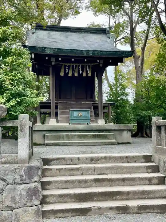 宮山神社の{uncategorized: "未分類", other: "その他", undefined: "問題あり", building: "その他建物", grave: "お墓", sacred_gate: "鳥居", guardian: "狛犬", statue: "像", buddha: "仏像", history: "歴史", nature: "自然", garden: "庭園", animal: "動物", pagoda: "塔", temizu: "手水舎", mountain_gate: "山門・神門", sanctuary: "本殿・本堂", subordinate: "末社・摂社", art: "芸術", scenery: "景色", jizo: "地蔵", ema: "絵馬", goshuin: "御朱印", omikuji: "おみくじ", items: "授与品その他", amulet: "お守り", goshuincho: "御朱印帳", eats: "食事", festival: "お祭り", votive_dance: "神楽", shichigosan: "七五三参", wedding: "結婚式", experience: "体験その他", initially: "初詣", around: "周辺", anti_infection: "感染症対策"}