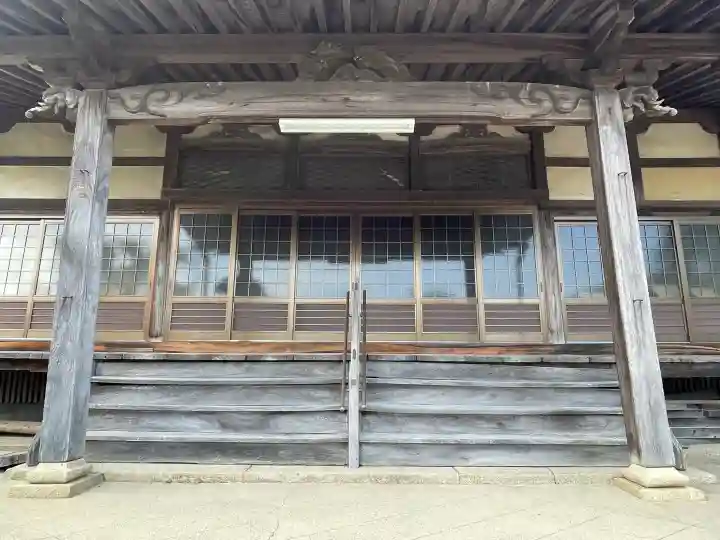 摂取院の{uncategorized: "未分類", other: "その他", undefined: "問題あり", building: "その他建物", grave: "お墓", sacred_gate: "鳥居", guardian: "狛犬", statue: "像", buddha: "仏像", history: "歴史", nature: "自然", garden: "庭園", animal: "動物", pagoda: "塔", temizu: "手水舎", mountain_gate: "山門・神門", sanctuary: "本殿・本堂", subordinate: "末社・摂社", art: "芸術", scenery: "景色", jizo: "地蔵", ema: "絵馬", goshuin: "御朱印", omikuji: "おみくじ", items: "授与品その他", amulet: "お守り", goshuincho: "御朱印帳", eats: "食事", festival: "お祭り", votive_dance: "神楽", shichigosan: "七五三参", wedding: "結婚式", experience: "体験その他", initially: "初詣", around: "周辺", anti_infection: "感染症対策"}