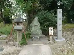 県神社の建物その他