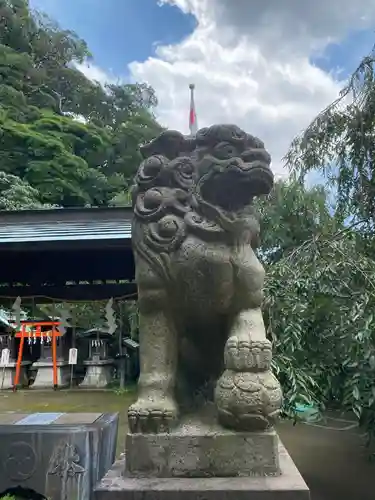 根岸八幡神社の狛犬