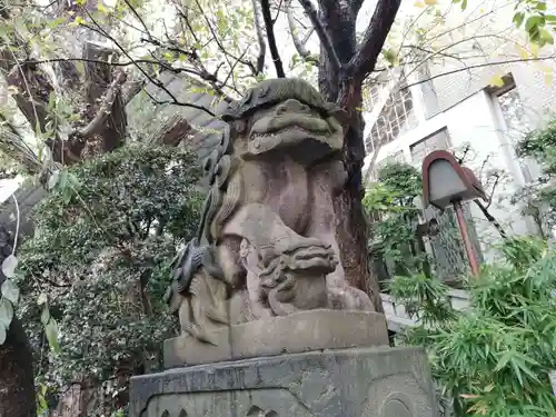雉子神社の狛犬