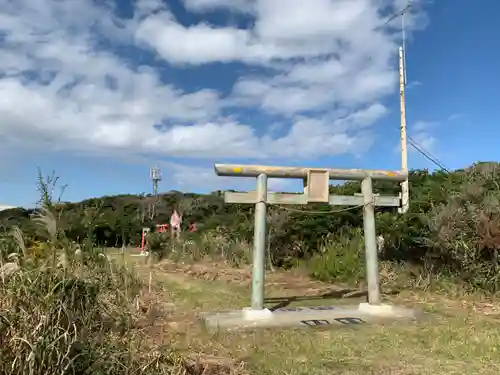 長九郎稲荷神社の鳥居