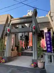 烏森神社の鳥居