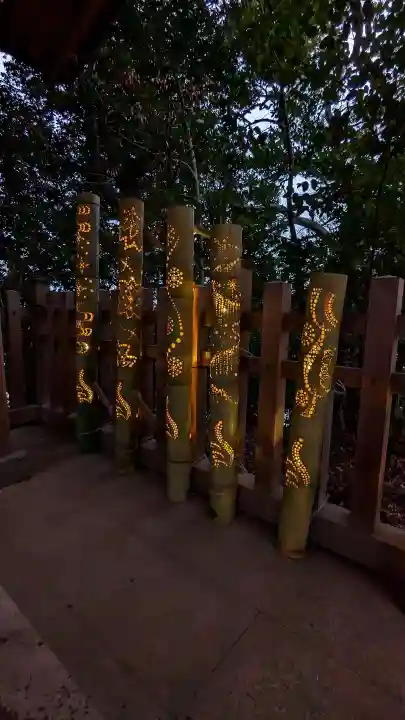 検見川神社の芸術