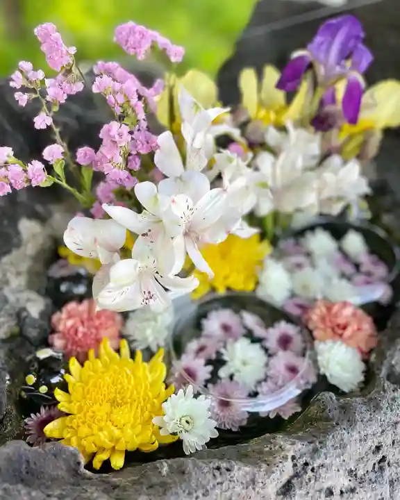 伊達神社の手水舎