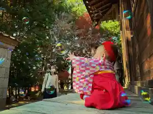 滑川神社 - 仕事と子どもの守り神の七五三参(2021年11月15日(月) 17時23分50秒投稿)