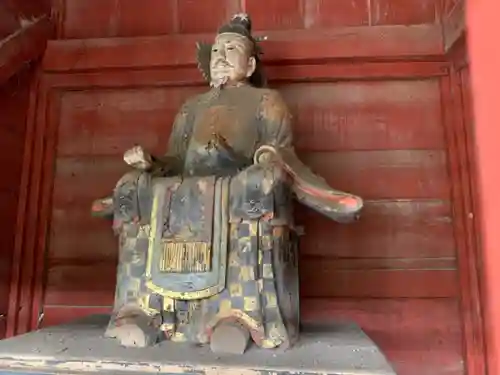 久留里神社の像