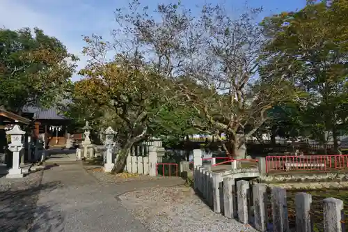 人丸神社（小中町）の庭園