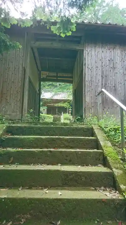 貴船神社の山門・神門