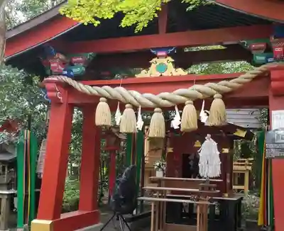 冠稲荷神社の本殿・本堂