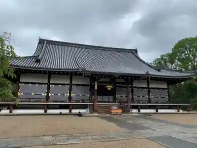 仁和寺の本殿・本堂