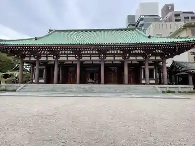 東長寺の本殿・本堂