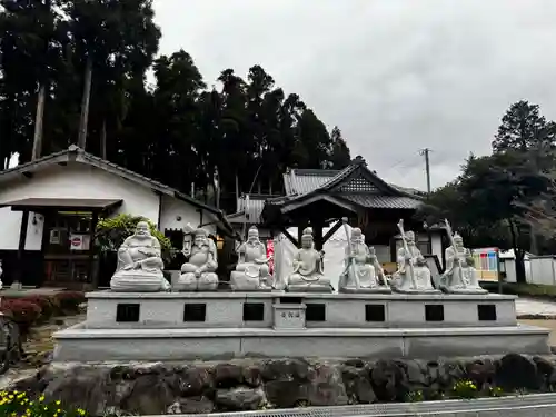 阿蘇白水龍神權現～白蛇神社～(熊本県)