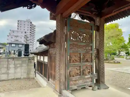 養報寺の{uncategorized: "未分類", other: "その他", undefined: "問題あり", building: "その他建物", grave: "お墓", sacred_gate: "鳥居", guardian: "狛犬", statue: "像", buddha: "仏像", history: "歴史", nature: "自然", garden: "庭園", animal: "動物", pagoda: "塔", temizu: "手水舎", mountain_gate: "山門・神門", sanctuary: "本殿・本堂", subordinate: "末社・摂社", art: "芸術", scenery: "景色", jizo: "地蔵", ema: "絵馬", goshuin: "御朱印", omikuji: "おみくじ", items: "授与品その他", amulet: "お守り", goshuincho: "御朱印帳", eats: "食事", festival: "お祭り", votive_dance: "神楽", shichigosan: "七五三参", wedding: "結婚式", experience: "体験その他", initially: "初詣", around: "周辺", anti_infection: "感染症対策"}