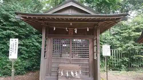 須賀神社の末社