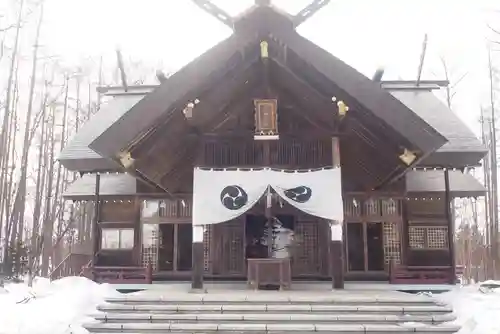 清水神社の本殿