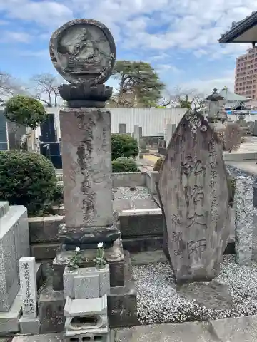 成就院の{uncategorized: "未分類", other: "その他", undefined: "問題あり", building: "その他建物", grave: "お墓", sacred_gate: "鳥居", guardian: "狛犬", statue: "像", buddha: "仏像", history: "歴史", nature: "自然", garden: "庭園", animal: "動物", pagoda: "塔", temizu: "手水舎", mountain_gate: "山門・神門", sanctuary: "本殿・本堂", subordinate: "末社・摂社", art: "芸術", scenery: "景色", jizo: "地蔵", ema: "絵馬", goshuin: "御朱印", omikuji: "おみくじ", items: "授与品その他", amulet: "お守り", goshuincho: "御朱印帳", eats: "食事", festival: "お祭り", votive_dance: "神楽", shichigosan: "七五三参", wedding: "結婚式", experience: "体験その他", initially: "初詣", around: "周辺", anti_infection: "感染症対策"}