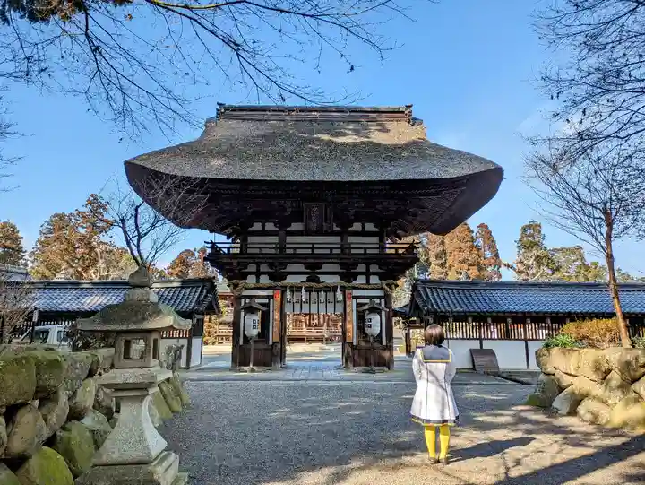 沙沙貴神社の山門・神門