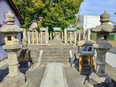 六社神社の末社・摂社