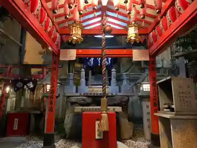 新世界稲荷神社の本殿・本堂