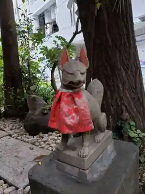 五十稲荷神社(栄寿稲荷神社)の狛犬