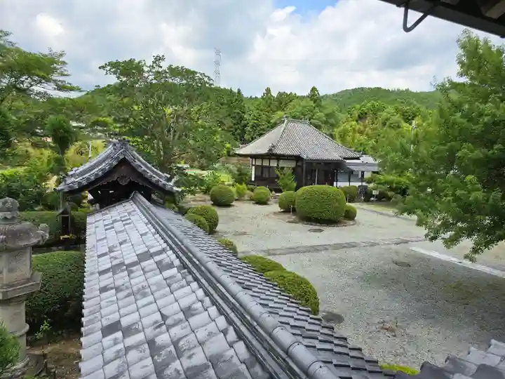 世尊寺(奈良県)