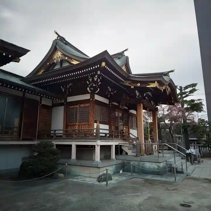 西之宮稲荷神社の本殿・本堂