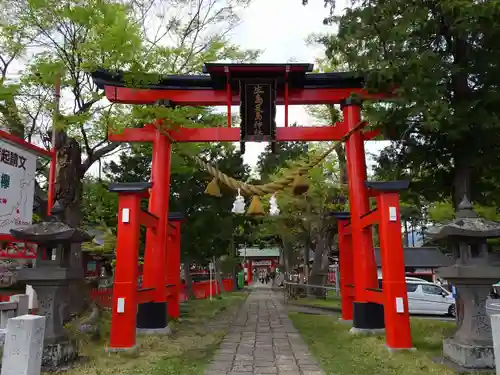 生島足島神社の鳥居