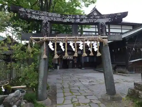 八剣神社の鳥居