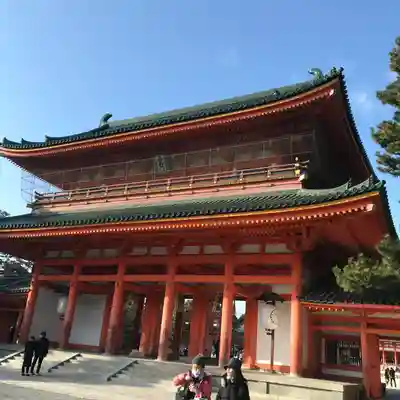 平安神宮の山門・神門