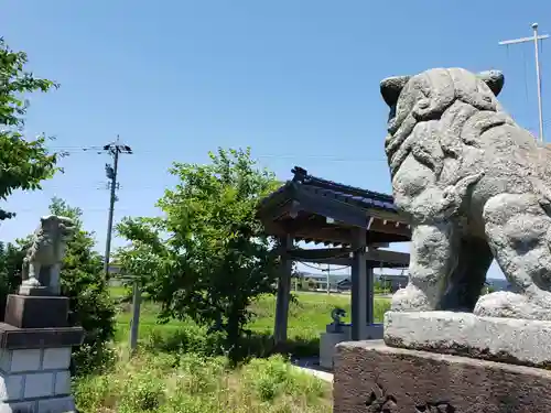 駒方神社の狛犬