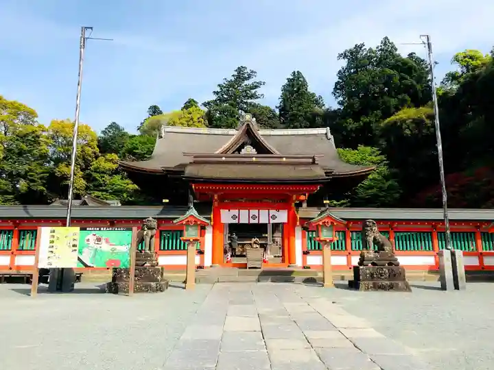 高良大社の山門・神門