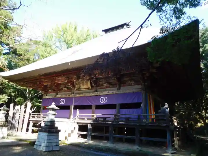 西明寺の本殿・本堂