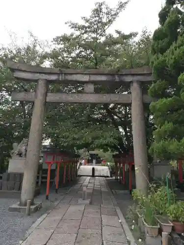 六孫王神社の鳥居