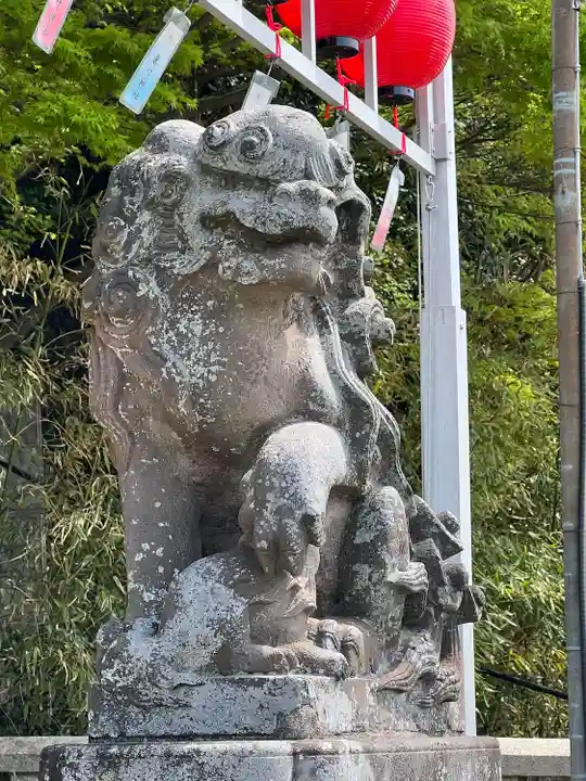 叶神社(東叶神社)の狛犬