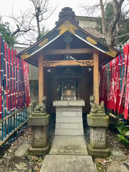 豊川稲荷分霊社の{uncategorized: "未分類", other: "その他", undefined: "問題あり", building: "その他建物", grave: "お墓", sacred_gate: "鳥居", guardian: "狛犬", statue: "像", buddha: "仏像", history: "歴史", nature: "自然", garden: "庭園", animal: "動物", pagoda: "塔", temizu: "手水舎", mountain_gate: "山門・神門", sanctuary: "本殿・本堂", subordinate: "末社・摂社", art: "芸術", scenery: "景色", jizo: "地蔵", ema: "絵馬", goshuin: "御朱印", omikuji: "おみくじ", items: "授与品その他", amulet: "お守り", goshuincho: "御朱印帳", eats: "食事", festival: "お祭り", votive_dance: "神楽", shichigosan: "七五三参", wedding: "結婚式", experience: "体験その他", initially: "初詣", around: "周辺", anti_infection: "感染症対策"}