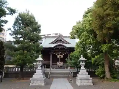 大棚・中川杉山神社の本殿・本堂